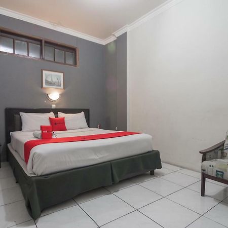 Reddoorz @ Cihampelas Bandung Zewnętrze zdjęcie